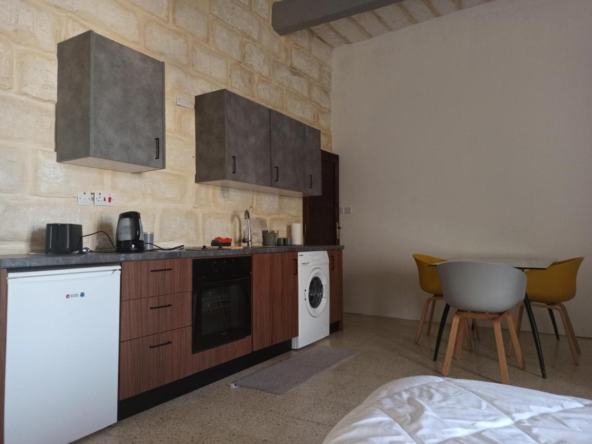 Beautiful Studio Apartment In Qormi Malta 外观 照片
